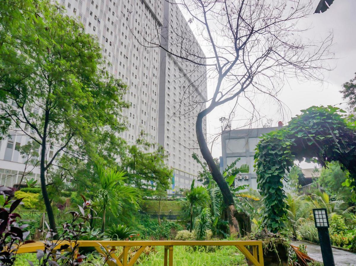 Oyo 90241 Sirooms Apartmen Gunung Putri Bogor Extérieur photo